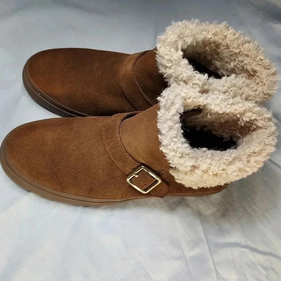 Cole Haan Nantucket Cozy Ankle Fur Buckle Strap Cowhide Like Fabric Women Boot 7 - Picture 2 of 13